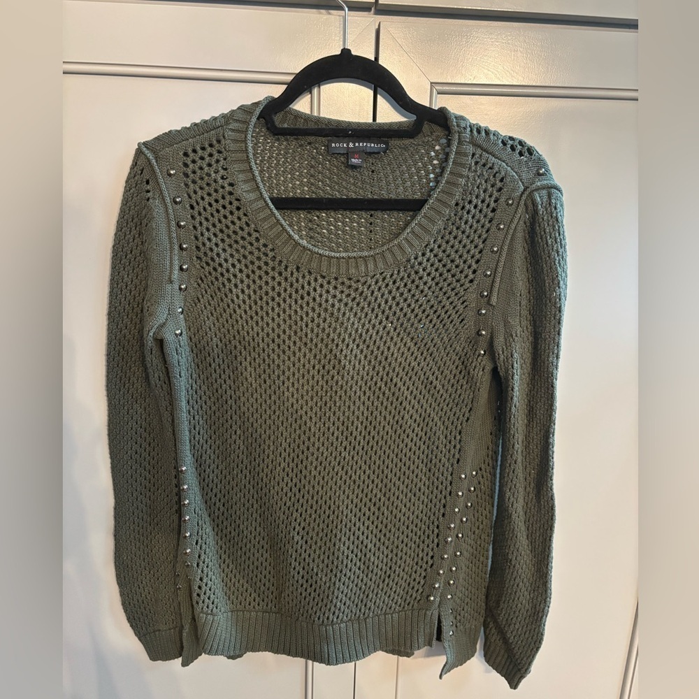 Rock & Republic  crew neck sweater airy knit and studded details. Sz M